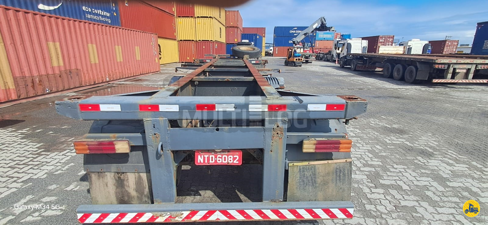 CARRETA SEMI-REBOQUE PORTA-CONTAINER MULTILOG ITAJAI SANTA CATARINA SC